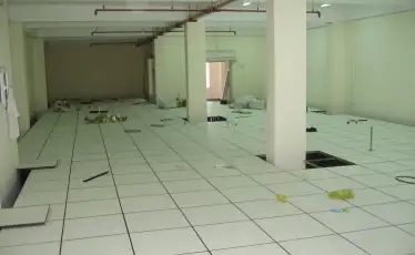 Sàn nâng kĩ thuật cho văn phòng