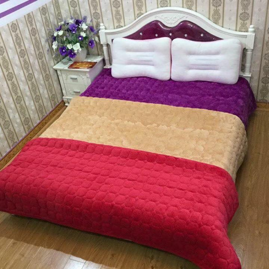 Mẫu thảm nỉ trải giường với màu sắc đa dạng, bắt mắt
