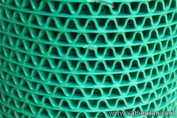 Thảm nhựa lưới màu xanh lá cây